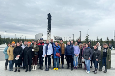 Cотрудники комитета по культуре и туризму Ленинградской области приняли участие в субботнике