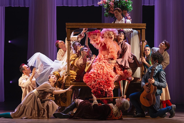 5, 19 июня  в Театре «На Литейном» состоятся предпремьерные показы   спектакля «Женитьба Фигаро»